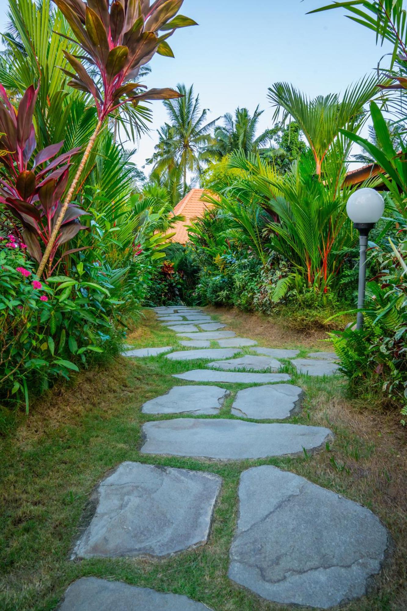 Kampung Uma Dawa Villas And Spa Убуд Экстерьер фото